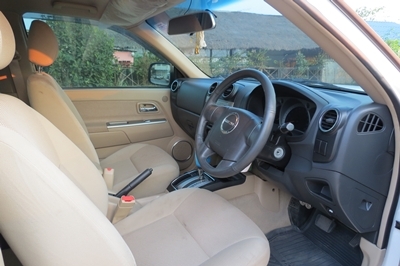 ISUZU D-MAX SUPER PLATINUM CAB-4 LS 3.0 Ddi  I-TEQ VGS Turbo AT  ปี 2009 รุ่น TOP รถป้ายแดงออกศูนย์ เจ้าของขายเอง รถขับน้อย เช็คศูนย์ทุกระยะ อุปกรณ์เสริมครบ เล่มพร้อมโอน