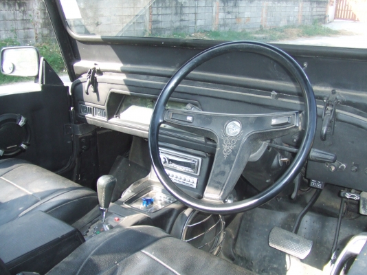 WILLY  JEEP เครื่องTOYOTA-4S เกียร์ AUTO แม๊ก 15" ขับ2 พวงมาลัยเพาเวอร์พร้อมเครื่องเสียง