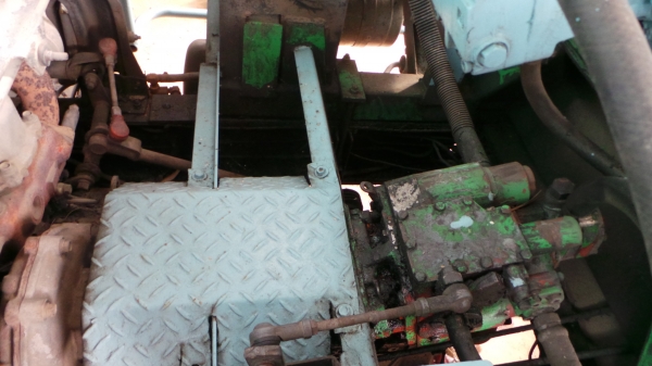 HINO RANGER  รถโม่  2.5 คิว  เล่มทะเบียนพร้อมค่ะ