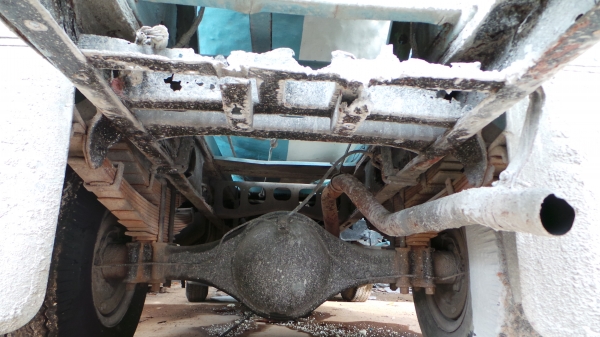 HINO RANGER  รถโม่  2.5 คิว  เล่มทะเบียนพร้อมค่ะ