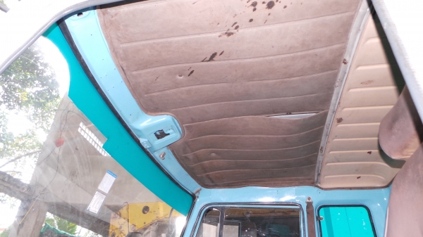 HINO RANGER  รถโม่  2.5 คิว  เล่มทะเบียนพร้อมค่ะ