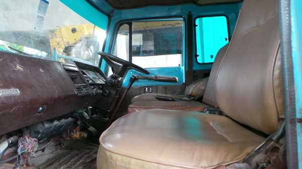 HINO RANGER  รถโม่  2.5 คิว  เล่มทะเบียนพร้อมค่ะ