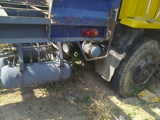 10ล้อท้ายลาด ISUZU ROCKY210แรง เกียร์ฟุลเลอร์ เบรคทิฟฟี่