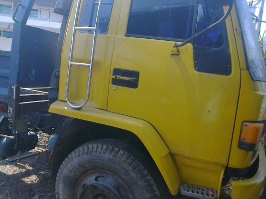 10ล้อท้ายลาด ISUZU ROCKY210แรง เกียร์ฟุลเลอร์ เบรคทิฟฟี่