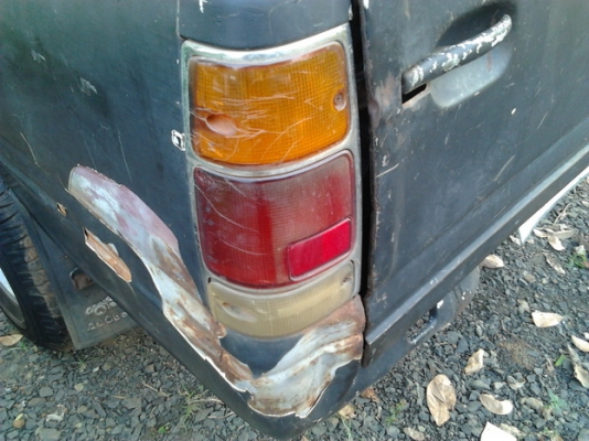 ***ขายแล้วครับขอบคุณ Truck2hand ขาย กระบะแค็ป มังกรทอง 2.5 ปี34/91 87HP เครื่องมังกร2.5ไดเร็กฯแห้งๆ แน่นดี ภายในสวยคอนโซลครบ แอร์ พ.พาวเวอร์ สีไม่สวย(ต้องเก็บ)ช่วงล่างไม่ส่าย ไม่เลื้อย ยางใหญ่ ยกสูง คัสซีสวยมาก กระบะพื้นมีผุ ล้อแม็ก พร้อมใช้ พร้อมลุยงาน ร