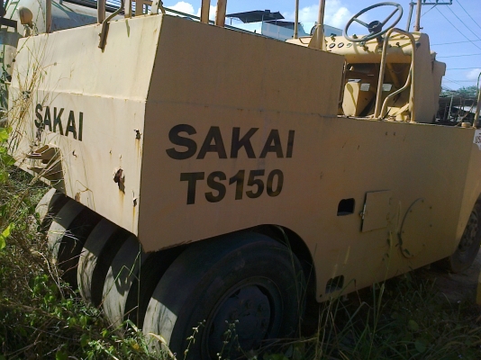 (มี2คันให้เลือก)รถบด9ล้อเรียบยางTS150 SAKAI