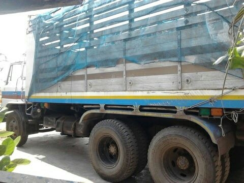 ***ขายแล้วครับขอบคุณ Truck2hand ขาย 10ล้อ2เพลาดั๊ม HINO FM176 วาง เครื่องHO7C 185 แรง แน่นๆ ไม่ไอ ช่วงล่างดี คัสซีดี ไม่บวม กระบะดั๊มเหล็ก คอกเกษตรสูง พร้อมระบบลากจูง ยางดี10เส้น แอร์พร้อม เบรคทริฟฟี่  พร้อมใช้ พร้อมลุยงาน ราคาต่อรองได้ครับ