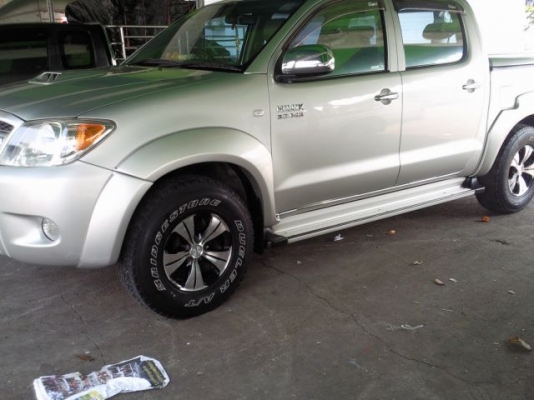 ขออนุญาตขายยาง BRIDGESTONE DUELER A/T 30X9.5XR15  964 สวยๆ