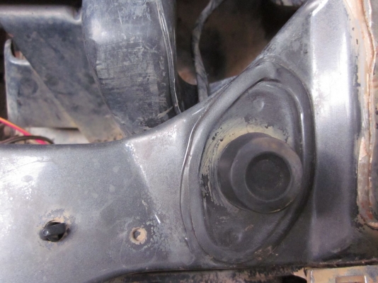 Nissan Big M เบนซิน Z16 ปี 1993 Nissan Big M เบนซิน Z16 ปี 1993