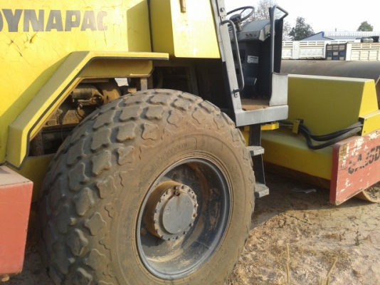 ขายรถบด dynapac 2  เพลา