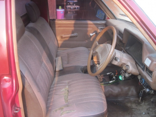 ขาย NISSAN SD23 กระบะดั้มใหม่