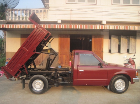 ขาย NISSAN SD23 กระบะดั้มใหม่