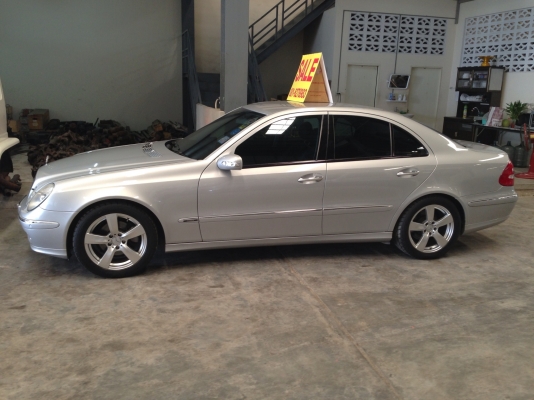 ขายรถเบนซ์ E240 ปี03 ขายเอง ใช้น้อย ขายรถเบนซ์ E240 ปี03 ขายเอง ใช้น้อย