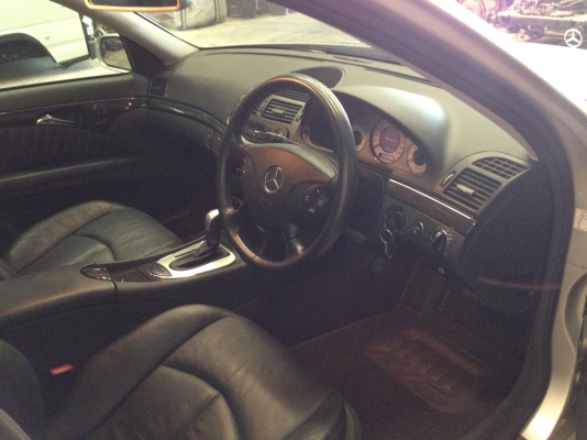 ขายรถเบนซ์ E240 ปี03 ขายเอง ใช้น้อย ขายรถเบนซ์ E240 ปี03 ขายเอง ใช้น้อย