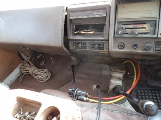 ขายรถฮีโน่FM177LAดั้มกะบะมีเนียม2เพลาเครื่องHO7Cพร้อมสโลว์ และลำโพงลากลูก พร้อมใช้งานคับ