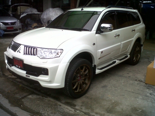 ขายดาวน์ Pajero Sport 2012 ชุดแต่งเต็ม แม็ก 22 ตัว TOP 440,000.00 บาท