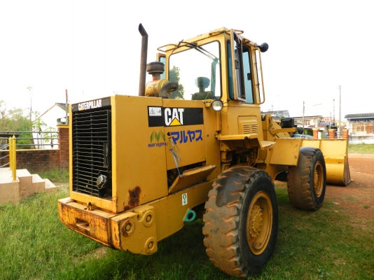 ขายด่วนรถตักล้อยาง CAT- 916 ขายด่วน 950,000 บาท