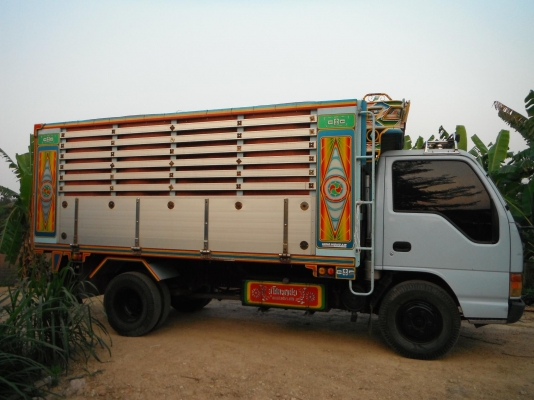 1996 ISUZU, รถบรรทุก 4 ล้อ