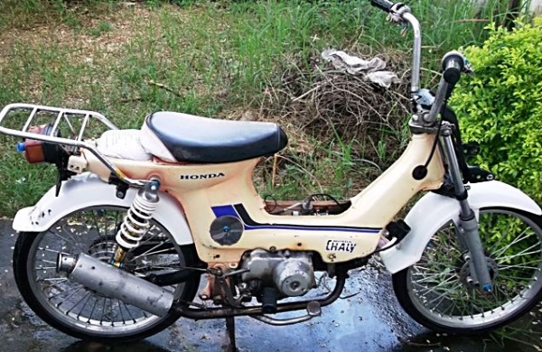 ขายด่วนๆ ชาลี สภาพเดิมๆ เครื่องเดิมๆCDI แล้วเรียบร้อยคับ ขายถูกๆไปเลย 5800 บ