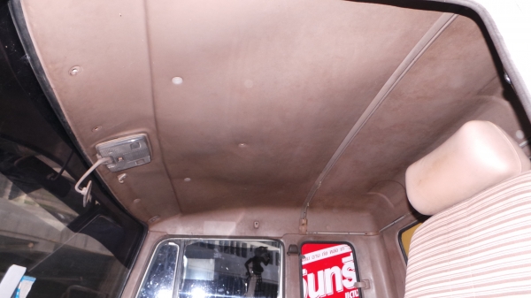 HINO  FD 185  แรงม้า  รถพร้อมใช้  เล่มทะเบียนพร้อมโอนค่ะ