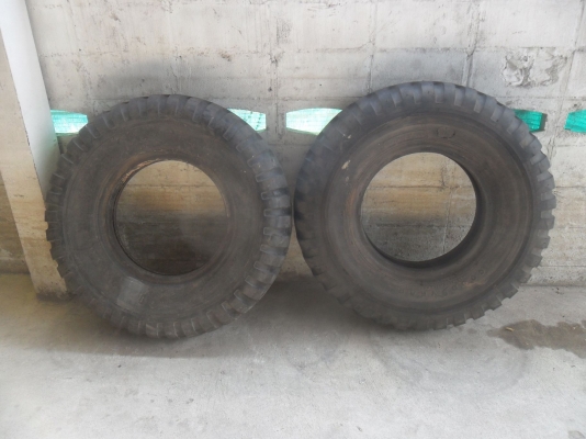 ยาง 11.00 - 20 มี 1 คู่