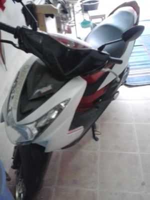 ต้องการขาย Mio พร้อมทะเบียน 17,000 บาท ต้องการขาย Mio พร้อมทะเบียน 17,000 บาท