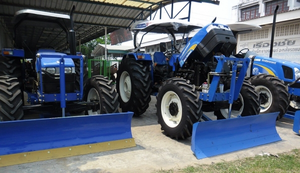 รถแทรกเตอร์ ฟอร์ด หรือ นิวฮอลแลนด์ ทุกรุ่น