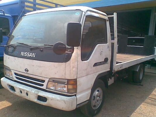 ขายรถสไลด์ 6ล้อ อีซูซุ NPR รถมือสองสภาพดีนำเข้าจากญี่ปุ่น  เอกสารอินวอยส์ ขายตามสภาพถูก ๆ ค่ะ