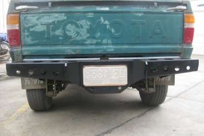 ขาย และรับสั่งทำกันชนเหล็ก งานสร้าง