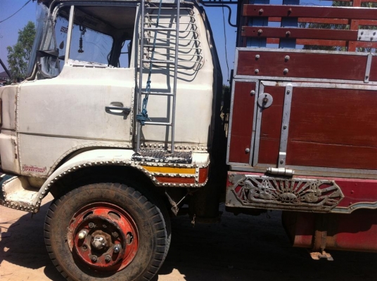 ปรับราคาลงอีกครับรถบรรทุกKT925 เครื่อง EH700 แรงม้า 168 สภาพยาง 80\% คลัชซีสวย ทะเบียนแท้