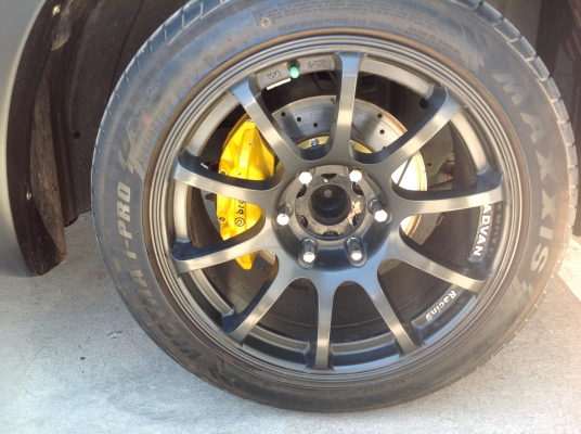 ขายแม็ก18 6รูพร้อมยาง