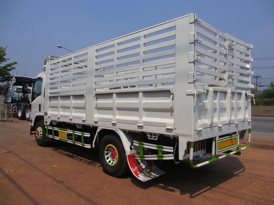 NPR150แรงหัวตึก NPR75K9 เครื่อง 4HK1 EURO3 ปี09 รถห้างมือ1 ยาว5ม.