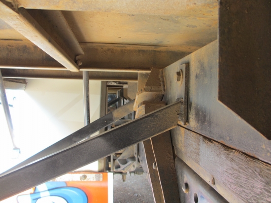 NPR150แรงหัวตึก NPR75K9 เครื่อง 4HK1 EURO3 ปี09 รถห้างมือ1 ยาว5ม.