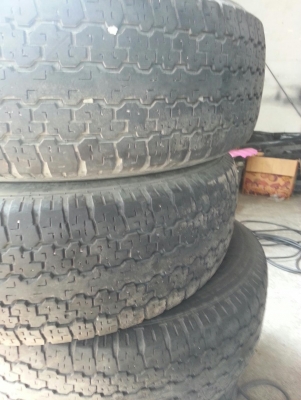 ขายยาง BS 245/70-16 ปี 07