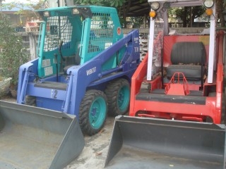 ขาย รถตัก  BOBCAT 605