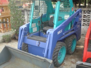 ขาย รถตัก  BOBCAT 605