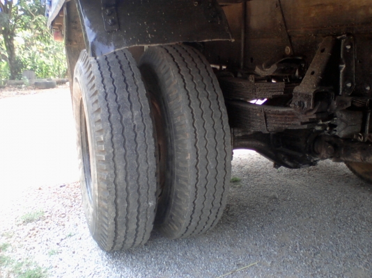 ขายรถบรรทุก  6ล้อ  115 แรง  NPR พร้อมใช้งาน เอกสารพร้อมโอน