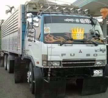 MITSUBISHI FUSO FN627 - 260 HP M6 ปี 54 สิบล้อดั๊มพ์ 2 เพลา สภาพสวยจัด กระบะดั๊มพ์มิเนียมคอกเกษตร 12 ตันสภาพดี เครื่องแห้งแรงดี มีระบบลากพ่วงครบพร้อมใช้งาน ภายในคอนโซลสวยครบ เครื่องเสียง แอร์ พวงมาลัยเพาเวอร์ ระบบไฟฟ้าทั้งคัน ช่วงล่างเบรคทริ๊ปฟี้ คัชซีสวย