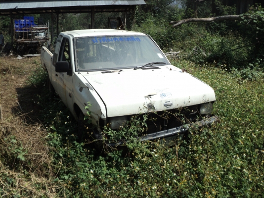 ขายด่วนซากรถรวม 4 คัน