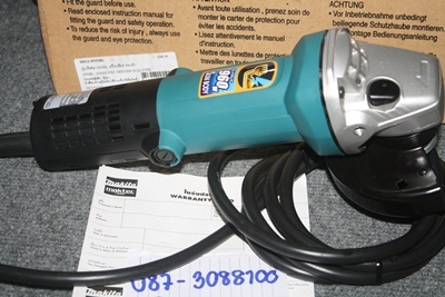 ขาย เครื่องเจียร MAKITA รุ่น  9533BL