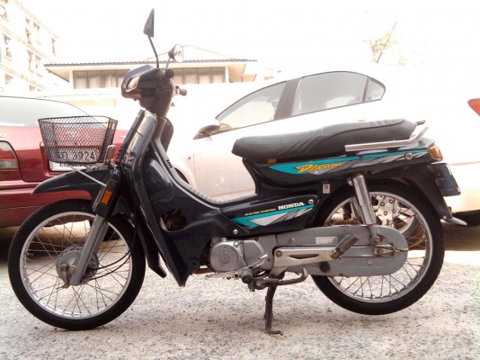 ขออนุญาติขาย Honda Dream Exces 100 cc. สีเขียว สตาร์ทมือและเท้า