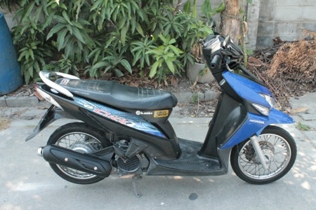 ขาย HONDA CILCK สภาพสวยๆ เครื่องเดิมๆ แน่นๆ
