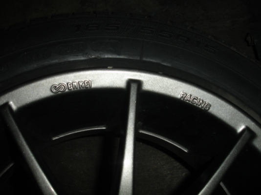 ล้อแท้ ENKAI RF1 ขอบ15X7 et38เเถมยางเเละน็อตให้อีก1ชุด ล้อแท้ ENKAI RF1 ขอบ15X7 et38เเถมยางเเละน็อตให้อีก1ชุด