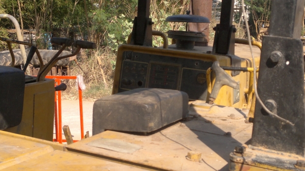 ขายตัวรถแทครกเตอร์ D4H ตีนเป็ด