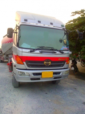 รถบรรทุก 10 ล้อ หัวลาก HINO รุ่น MEGA  260แรงม้า ปี 46