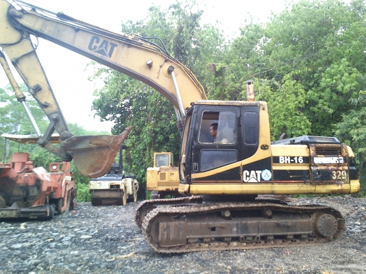 ขายCAT 320 V1@V2 ขายCAT 320 V1@V2