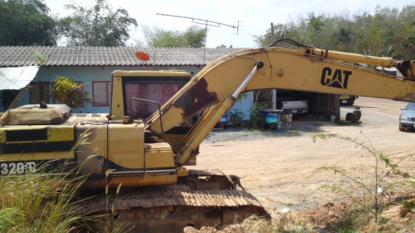 ขายCAT 320 V1@V2 ขายCAT 320 V1@V2
