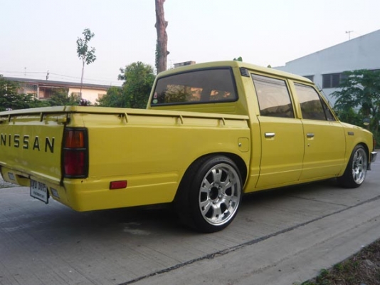 ขาย ดัทสัน720 4ประตูตัวหายาก3ขอเก๋าๆขับหล่อเครื่องเดิมJ16ฟิดใหม่ๆวิ่งเป็น100