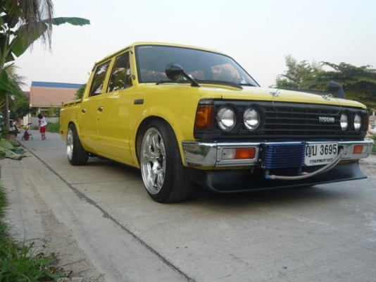 ขาย ดัทสัน720 4ประตูตัวหายาก3ขอเก๋าๆขับหล่อเครื่องเดิมJ16ฟิดใหม่ๆวิ่งเป็น100