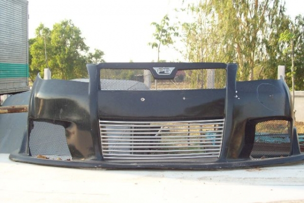 ขาย ชุดแต่งรอบคัน หน้าเต็มหลังเต็ม ของ VIOS รุ่นเก่าครับ 6,500